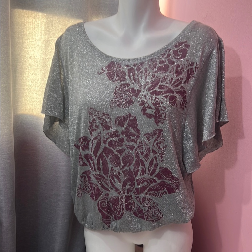 Floral Print Gray Top